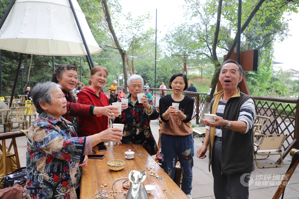 茶话会 (3)