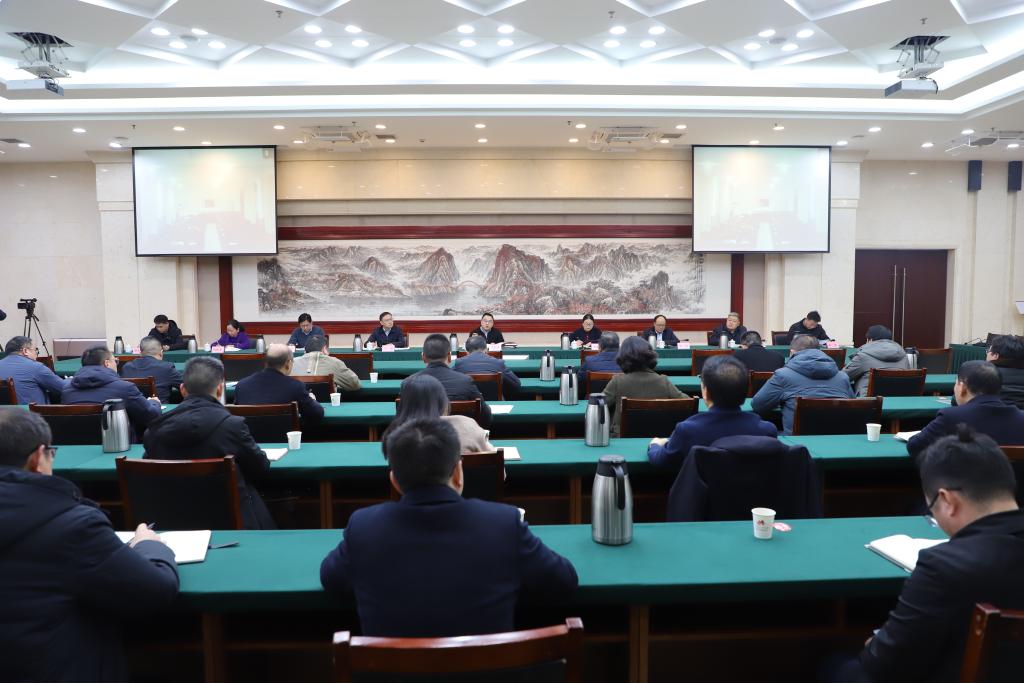 2月27日晚，县政府第三次廉政工作会议召开