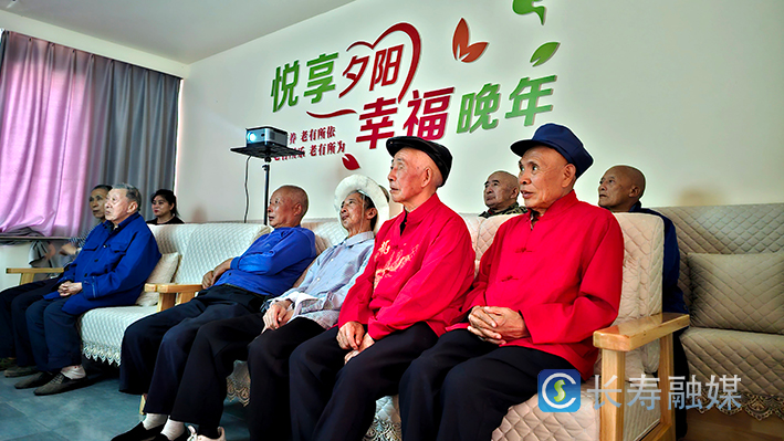 石堰镇养老服务中心正式投入运营 (1)