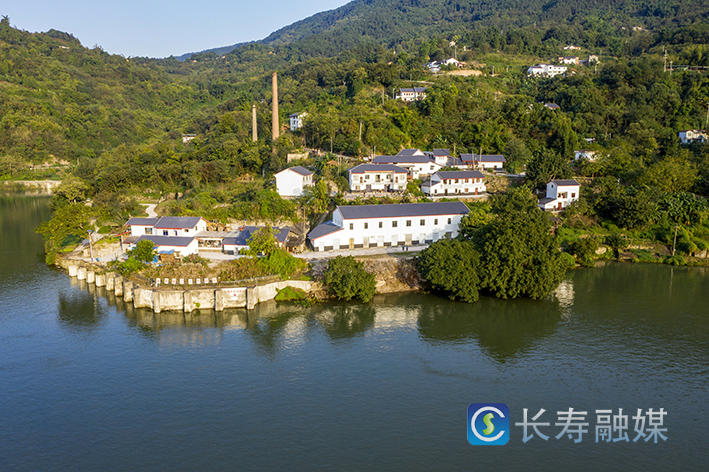 凤城街道永丰村漂亮民房+袁志龙 (2)