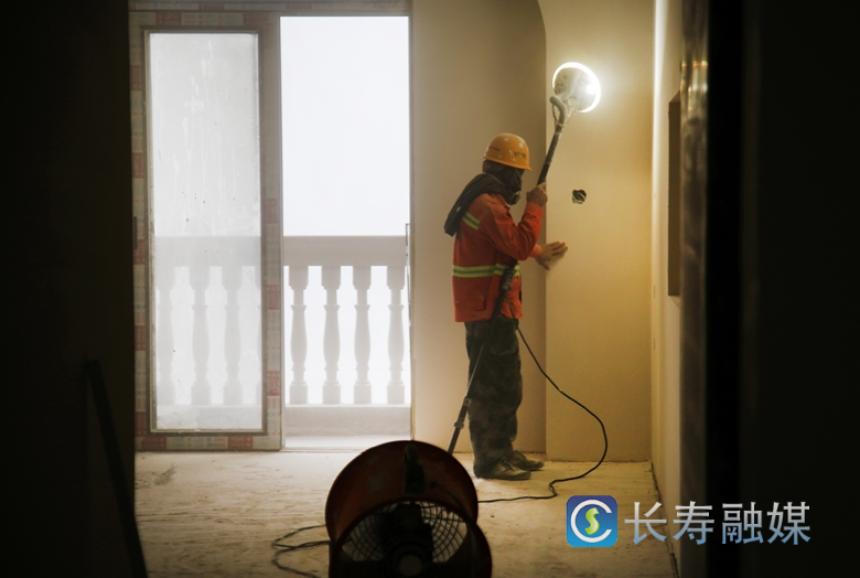 天鹅堡酒店项目建设如火如荼