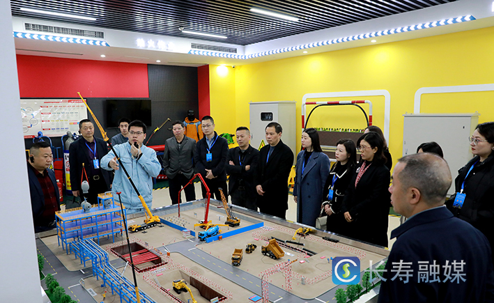 明月山七区县人力社保事业协同发展联席会议召开 (5)