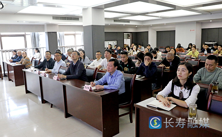 区融媒体中心开展“周末大讲堂”业务培训 (2)