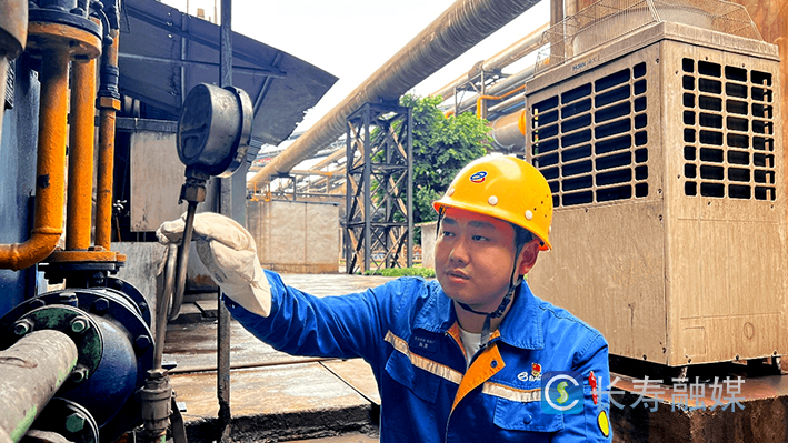 长寿三人入围“最美巴渝工匠”候选人名单-陶康