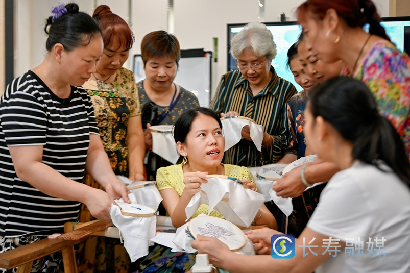 与爱同行 助残惠残3