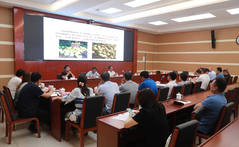 长寿：加强院地协作 促进柑橘产业提质增效1