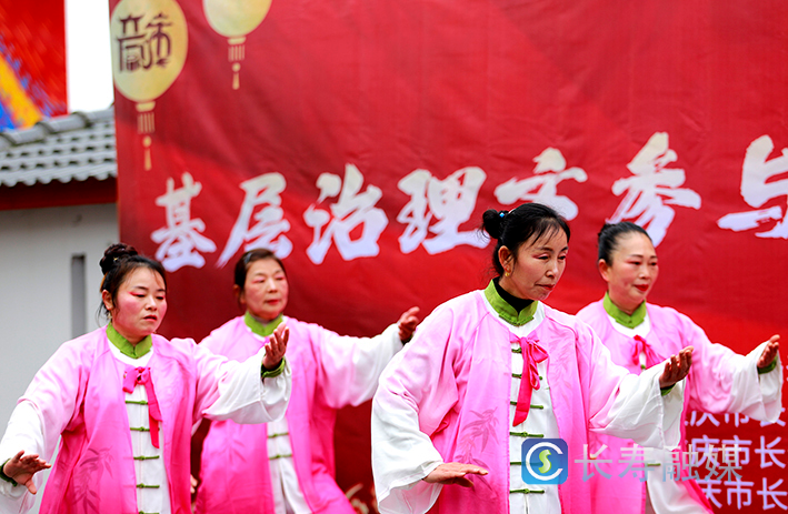 新市街道举行迎春文艺汇演 (3)