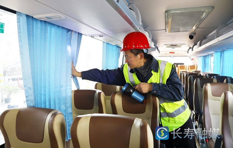 蒋斌:把好客运大巴安全“第一道关”3