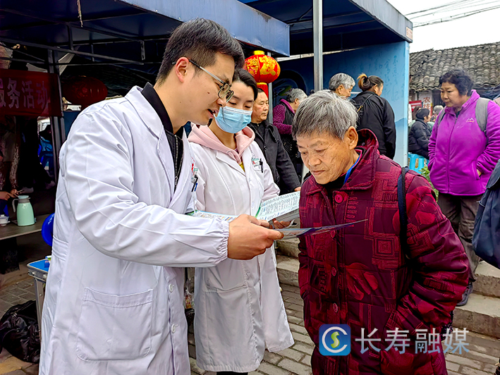 渡舟街道开展“三月春光好 健康伴我行”健康宣传讲座志愿服务活动